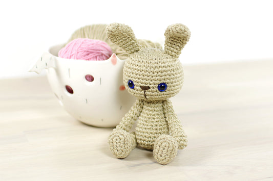 Free Crochet Pattern - Small Bunny