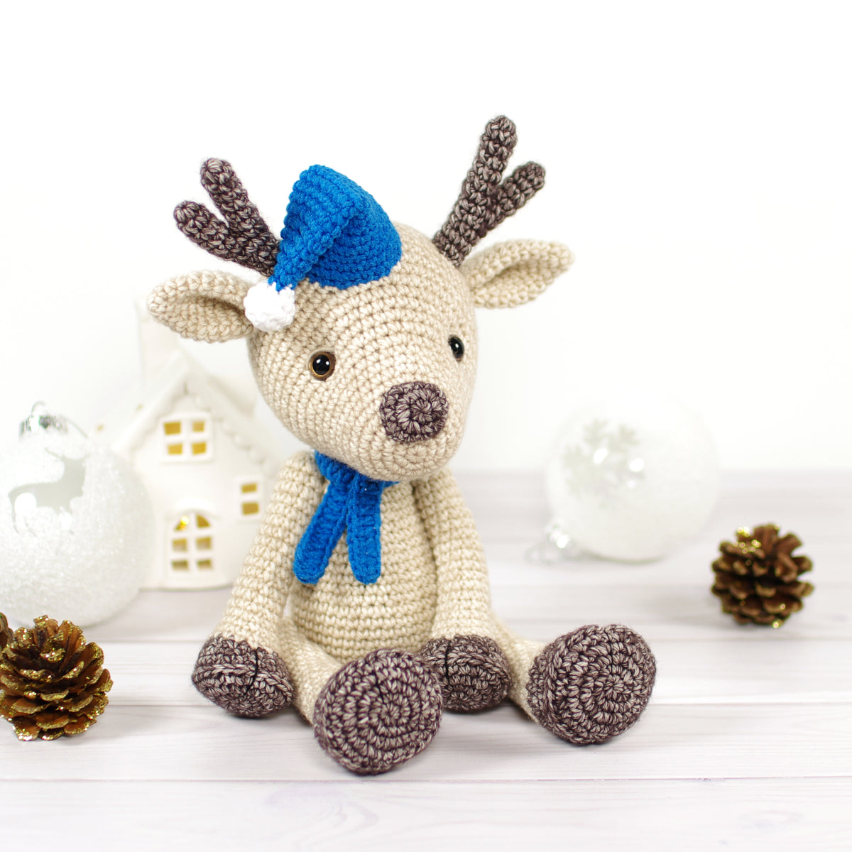 Amigurumi reindeer pattern