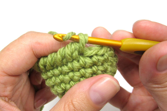 TUTORIAL: Reverse single crochet stitch