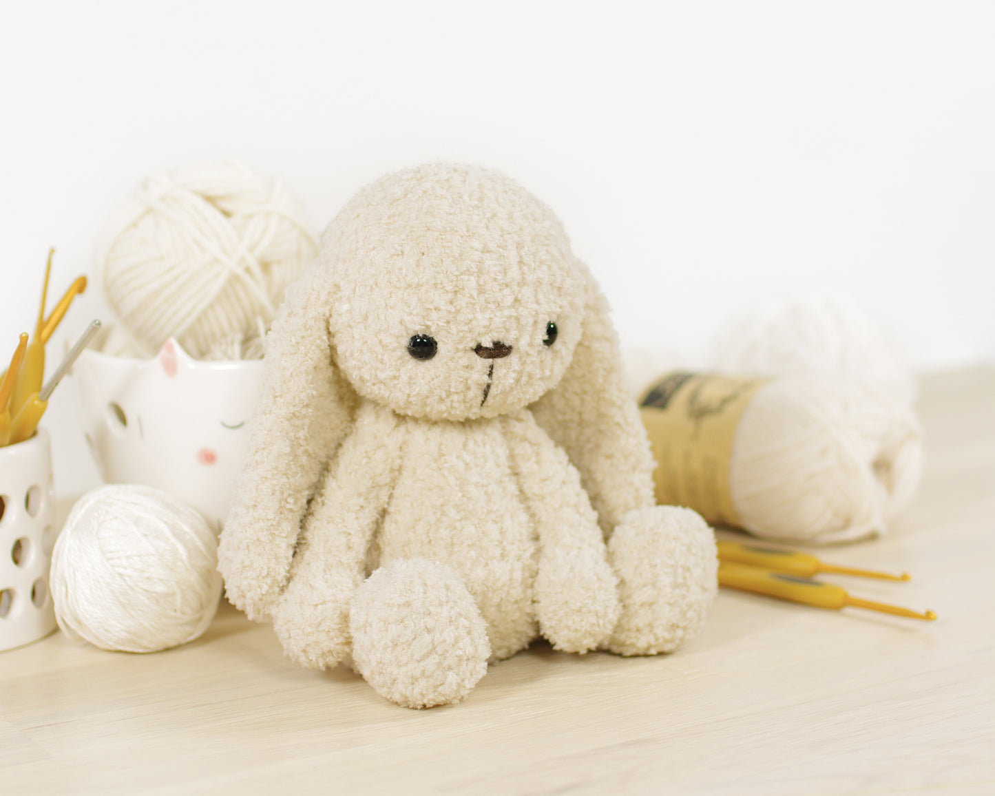 Crochet Pattern - Tilda and Daisy the Small Bunnies