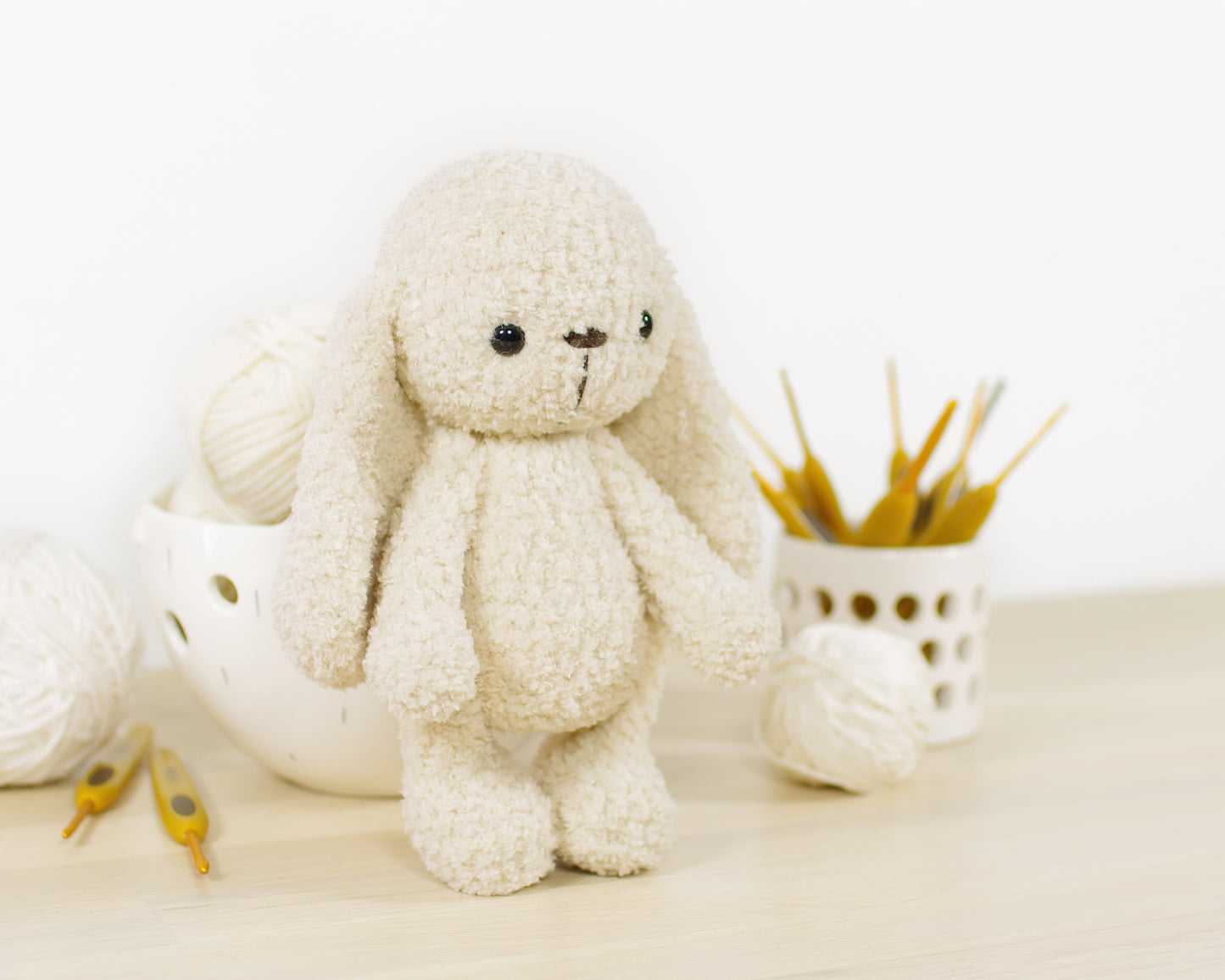 Crochet Pattern - Tilda and Daisy the Small Bunnies